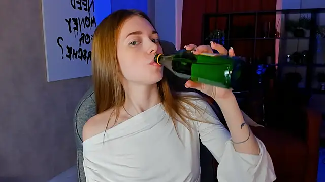 FlexyFox online show from 10.14.25