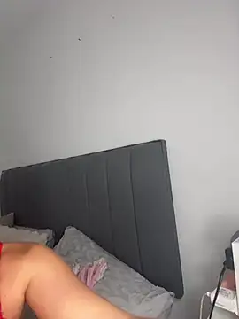 SexySaraxxoo online show from 07.10.26