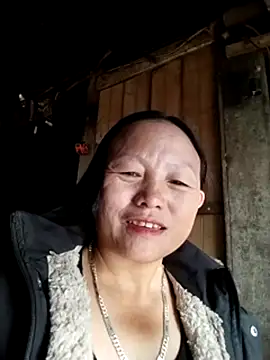 Snapshot of Samdim23 chatting on 12.01.25 Samdim23 online show from 12.01.25