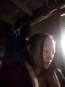 Snapshot of Samdim23 chatting on 12.04.25 Samdim23 online show from 12.04.25