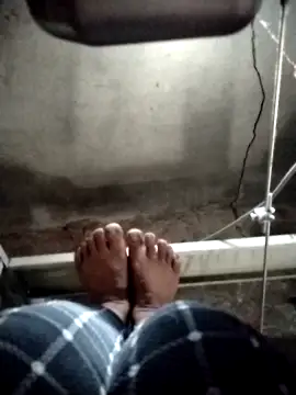 Snapshot of Samdim23 chatting on 12.17.25 Samdim23 online show from 12.17.25