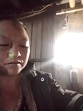 Snapshot of Samdim23 chatting on 01.14.26 Samdim23 online show from 01.14.26