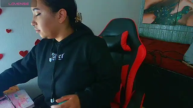 susan mooree online show from 03.10.26