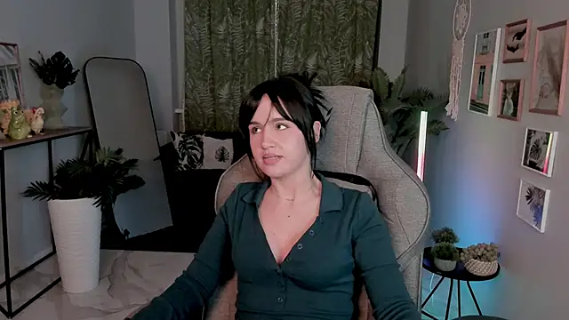 MonicaFarmer online show from 03.21.26