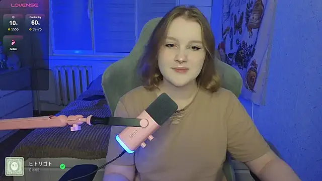 Snapshot of OliviaBlade chatting on 10.17.25 OliviaBlade online show from 10.17.25