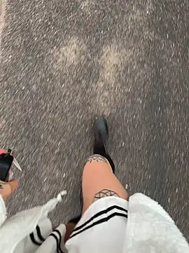 Snapshot of Sugar_Pop chatting on 09.14.25 Sugar Pop online show from 09.14.25