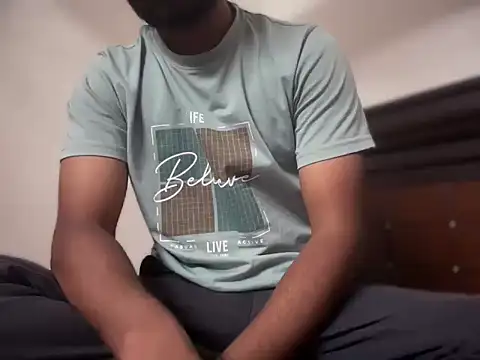 Snapshot of bossyjuicy chatting on 03.20.26 bossyjuicy online show from 03.20.26