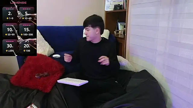 Snapshot of tightncuteass chatting on 02.17.26 tightncuteass online show from 02.17.26