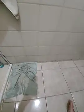 Snapshot of RoddieX chatting on 10.03.25 RoddieX online show from 10.03.25