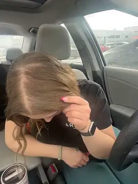 Snapshot of AllesandraLove chatting on 02.12.26 AllesandraLove online show from 02.12.26