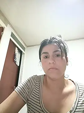 vanessa-titisM online show from 12.04.25