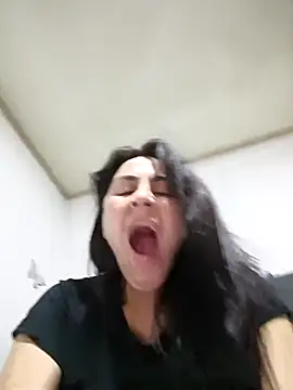 vanessa-titisM online show from 02.16.26