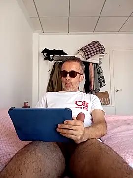 EmilioTaladdro online show from 04.18.26