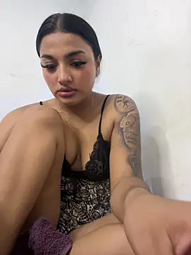 Snapshot of Teens_latin19 chatting on 11.28.25 Teens latin19 online show from 11.28.25