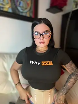 GabyMejiaa online show from 12.23.25