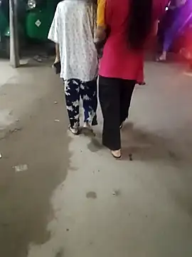 Snapshot of snadycam chatting on 09.14.25 snadycam online show from 09.14.25