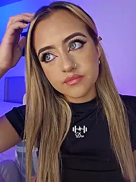 MaryMoon  online show from 09.18.25