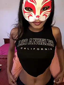 Snapshot of Mira_SL chatting on 11.12.25 Mira SL online show from 11.12.25