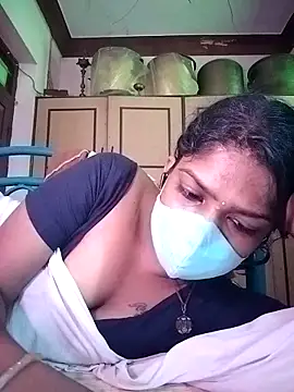 Snapshot of Tamil_Kavitha chatting on 06.17.26 Tamil Kavitha online show from 06.17.26