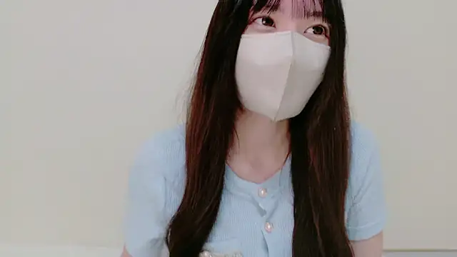  Mia land  online show from 09.30.25