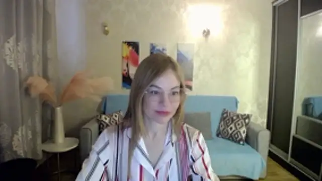 shy hot cat online show from 12.03.25