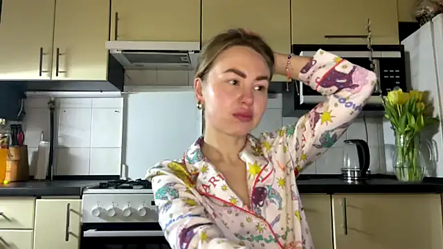 MartaLuna  online show from 03.13.26