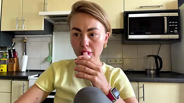 MartaLuna  online show from 07.07.26