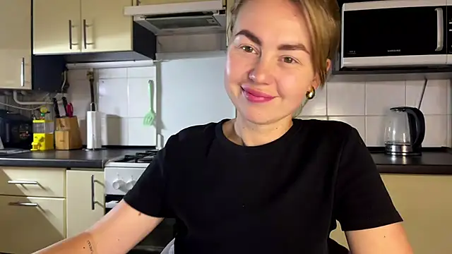 MartaLuna  online show from 07.09.26