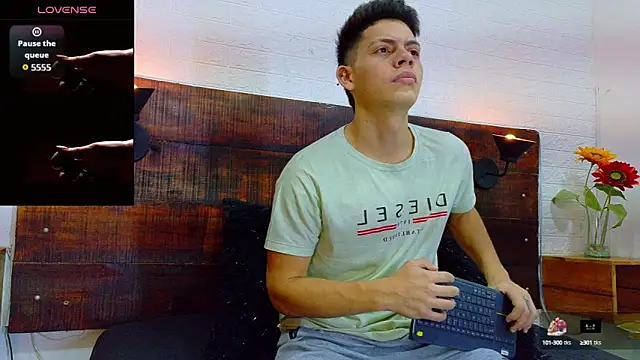 JhosuaVega online show from 09.23.25