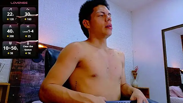 JhosuaVega online show from 10.20.25