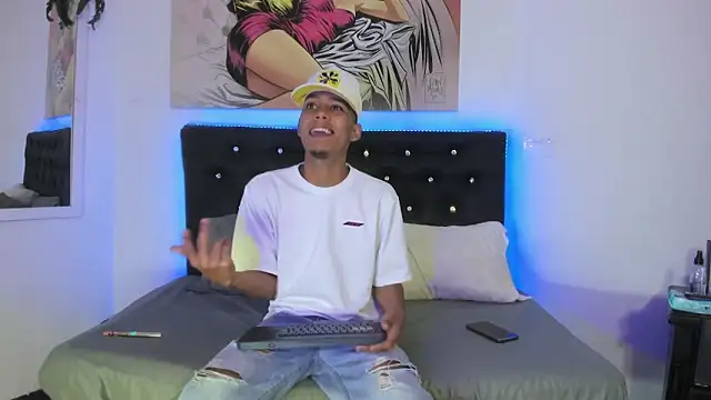 xxKamadevaxx online show from 11.06.25