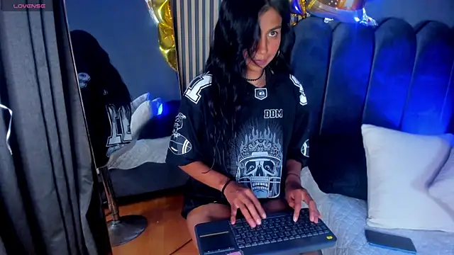 Keila Fg online show from 09.29.25