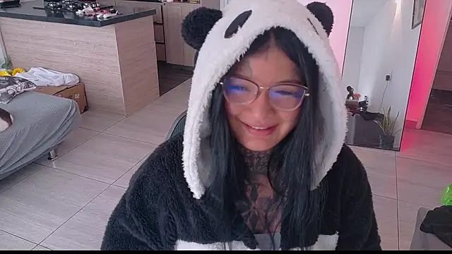 Unatatuada online show from 10.09.25