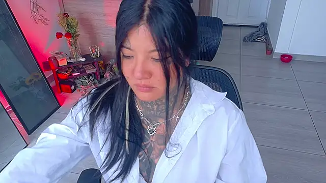 Unatatuada online show from 12.01.25