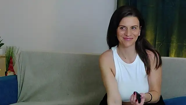 ScarlettNoirr online show from 12.14.25