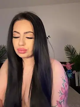 Snapshot of Andrestarr chatting on 03.12.25 Andrestarr online show from 03.12.25