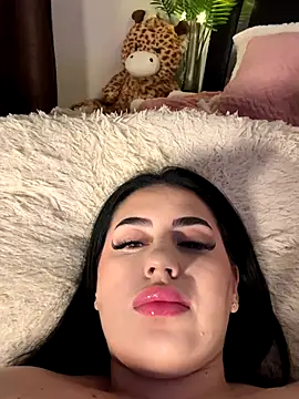 Snapshot of Andrestarr chatting on 11.16.25 Andrestarr online show from 11.16.25