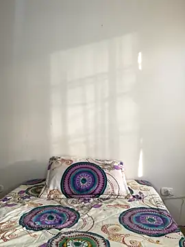 Snapshot of Michelle_Narvaez chatting on 09.19.25 Michelle Narvaez online show from 09.19.25