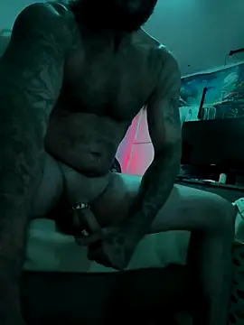 Snapshot of skip69xxx chatting on 09.30.25 skip69xxx online show from 09.30.25