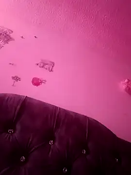 Snapshot of Gabilicious25 chatting on 09.12.25 Gabilicious25 online show from 09.12.25