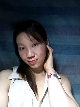 Snapshot of bonnie-00 chatting on 04.26.26 bonnie-00 online show from 04.26.26