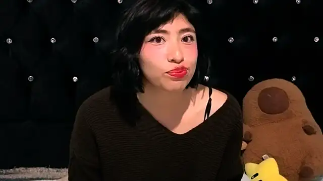 Sullyoonn online show from 11.29.25