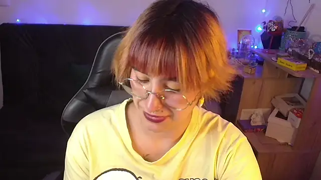 Miacatsito3 online show from 03.12.26