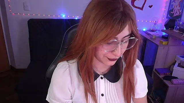 Snapshot of Miacatsito3 chatting on 06.02.26 Miacatsito3 online show from 06.02.26
