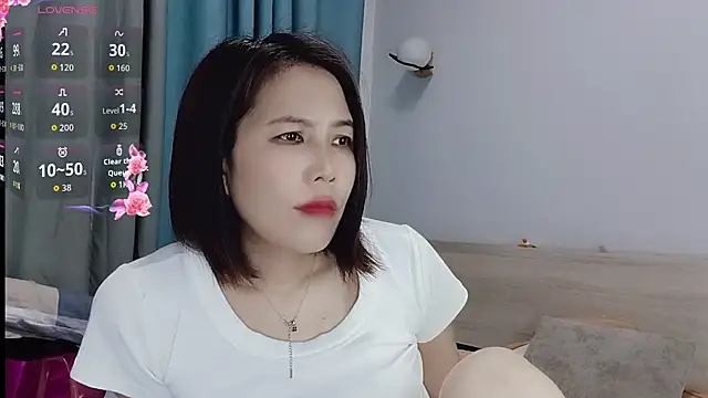 Snapshot of Miraitowa_ chatting on 06.16.26 Miraitowa online show from 06.16.26