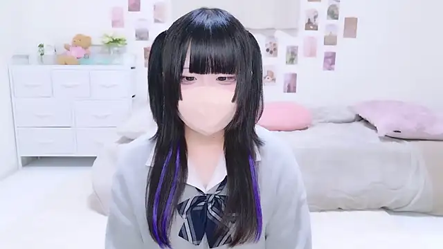 Nano chan  online show from 10.17.25