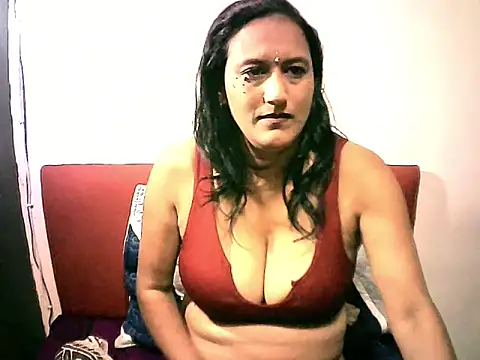 Indiansexyboobs18 online show from 11.30.25