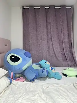 karolaalcendra online show from 02.21.26