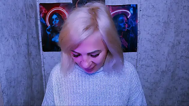 EmmaCat  online show from 09.30.25