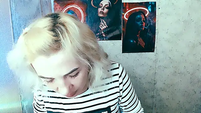 EmmaCat  online show from 11.01.25